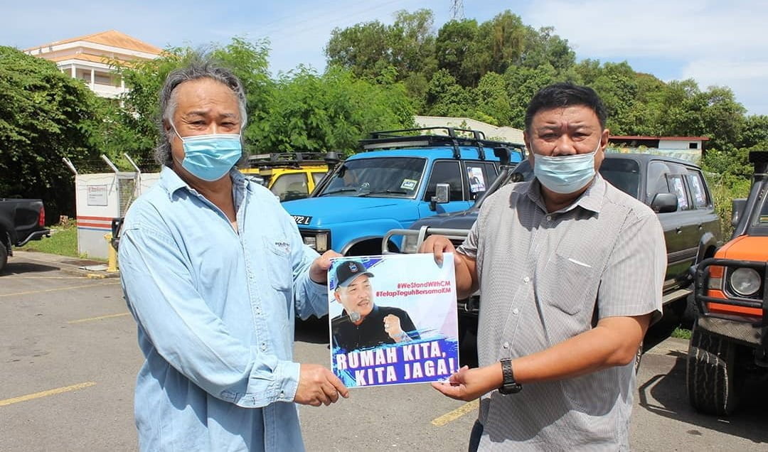 A car sticker campaign launched to support CM following the new SOP issue