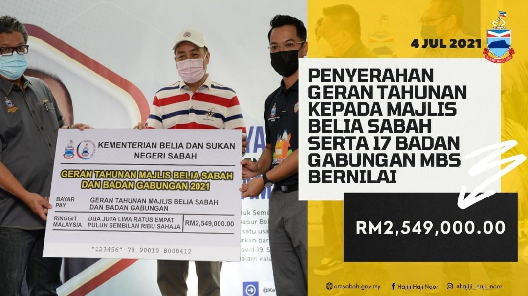 Penyerahan Geran Tahunan Kepada Majlis Belia Sabah Serta 17 Badan Gabungan MBS Bernilai RM2,549,000.00