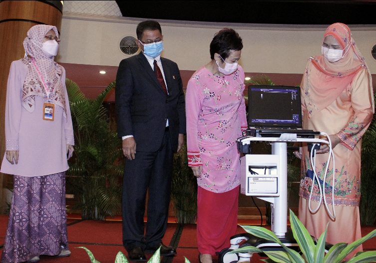 Kinabalu Pink Ribbon terima sumbangan daripada lebih 10 penderma