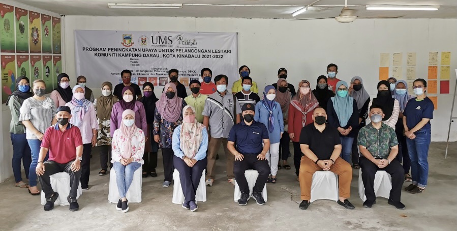 UMS-DBKK organise Tour Package Development, e-Marketing Course for Kampung Darau community