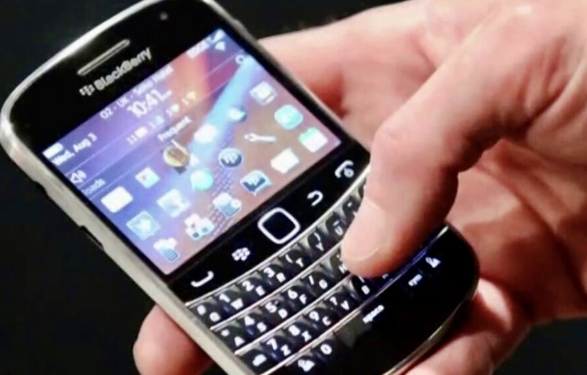 Blackberry tamatkan sokongan perisian