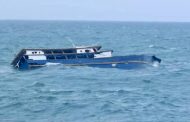 靠近我國海域 漁船沉沒11菲民獲救