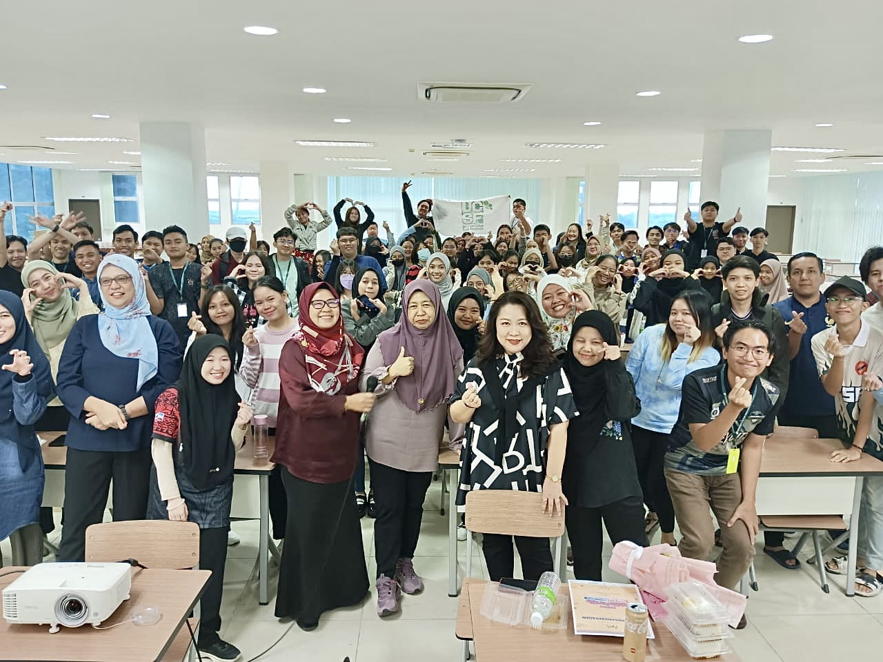 200 takes part in basic Korean Language programme in KK