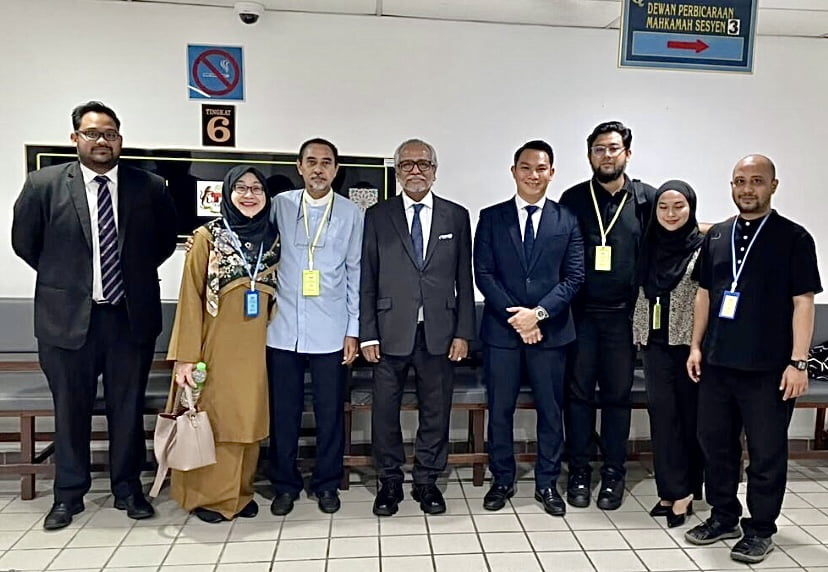 Bekas jurulatih menembak dilepas, dibebaskan tuduhan sebabkan kematian  
