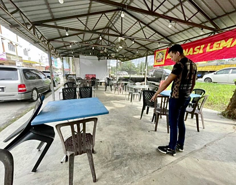 Lelaki parah ditetak dengan pedang