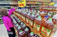 Harga runcit minyak masak sawit tulen dalam botol kekal
