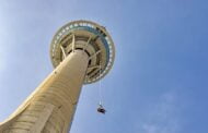 Pelancong ‘mati terkejut’ ketika buat bungee jumping di Macau