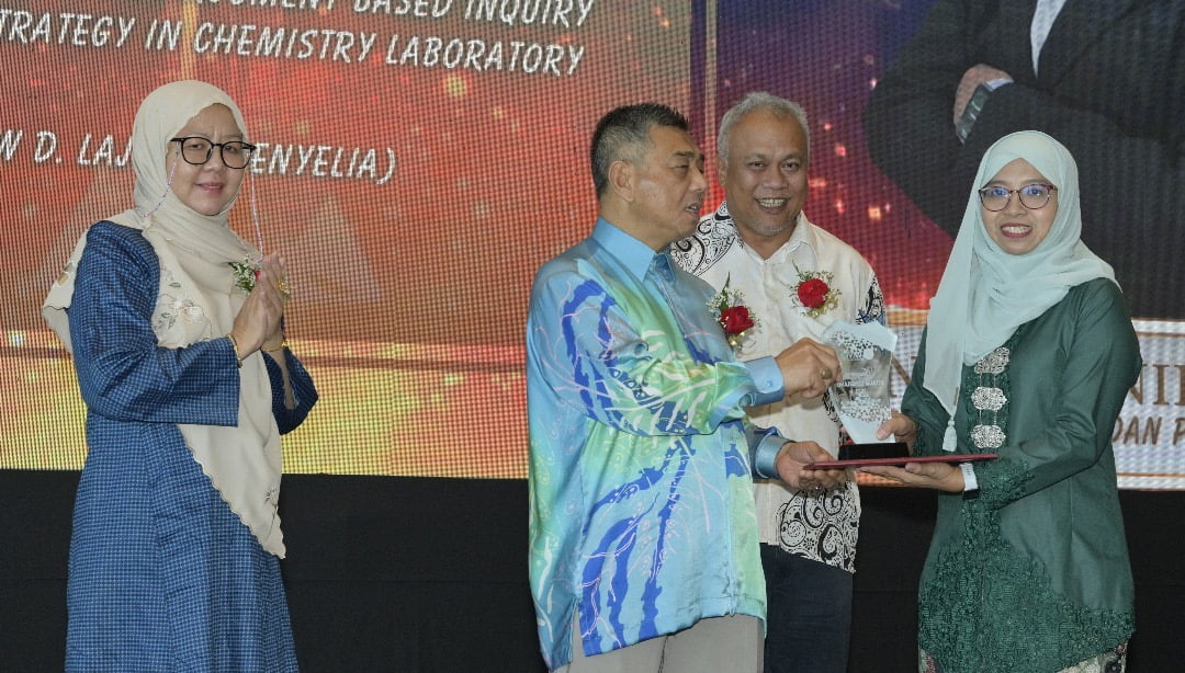 UMS cipta sejarah hasil graduan doktor falsafah teramai sejak 2003