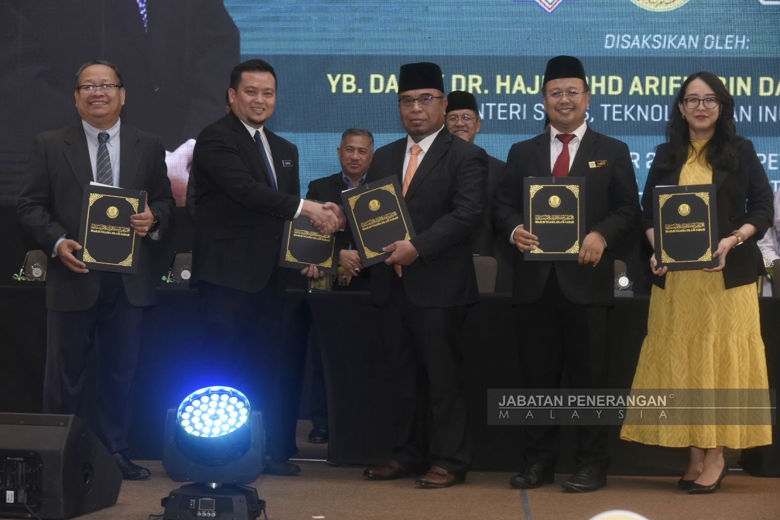 MUIS, Perkips dan Roche bantu pesakit kanser