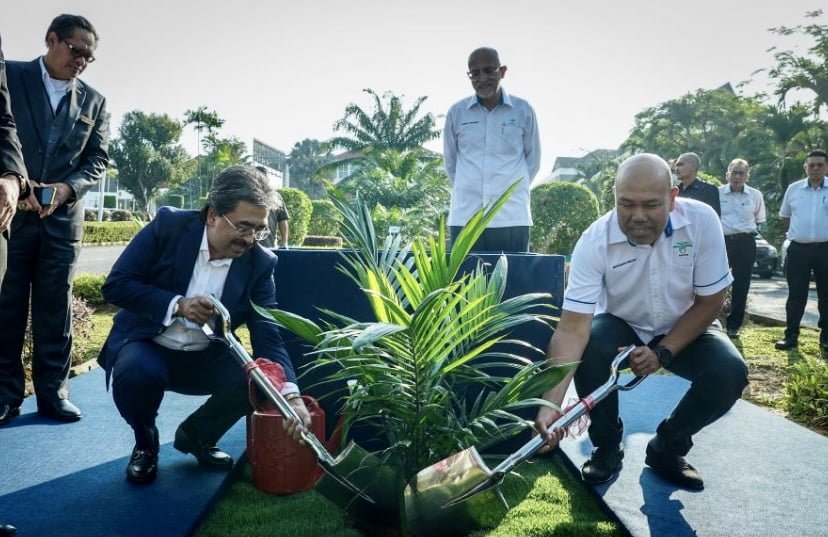 Kerajaan benar bawa masuk pekerja asing untuk sektor perladangan