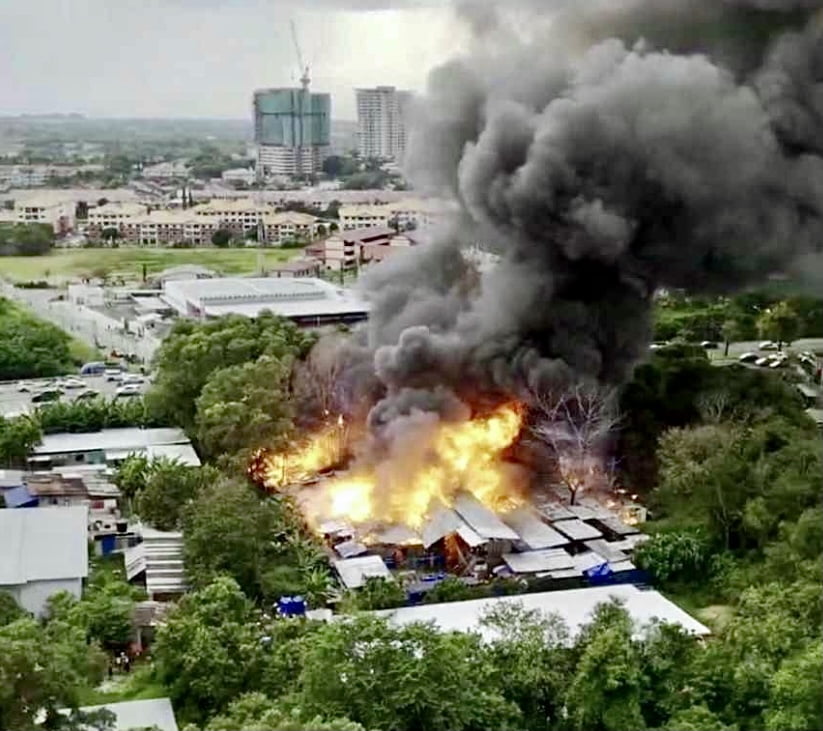 Lima blok rumah pekerja musnah dalam kebakaran di Penampang