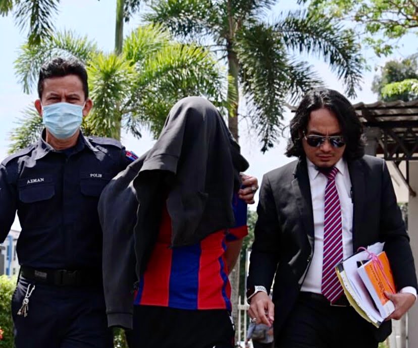 Doktor dituduh laku amang seksual, hasil gambar pronografi enam kanak-kanak