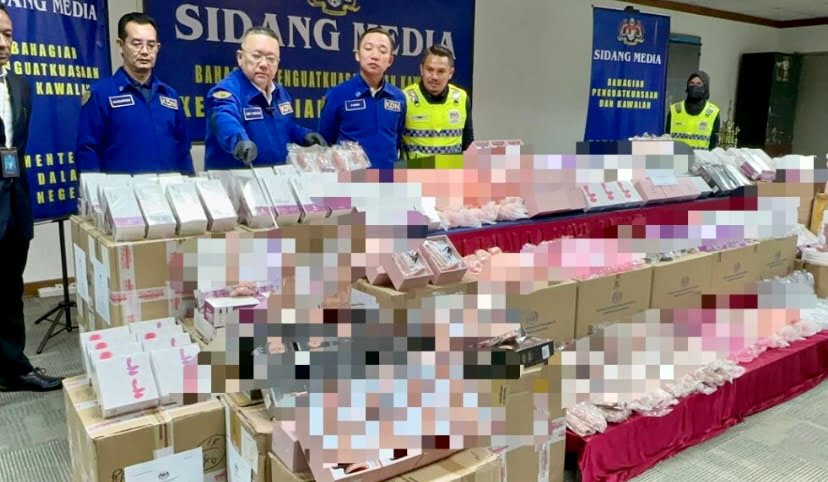 Taktik kedai kosmetik, kesihatan jual alat seks terbongkar