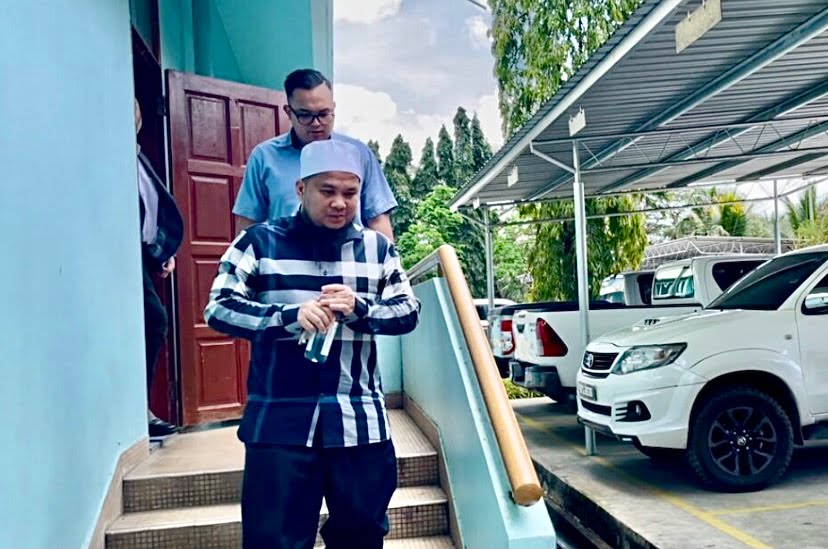 436 gambar tangkap layar perbualan dengan Ebit didedahkan