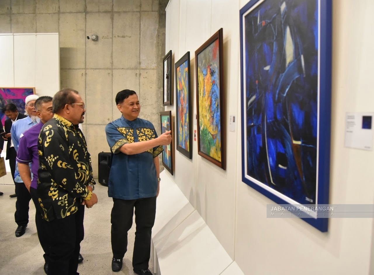 Seni lukis medium jalin hubungan Malaysia, Brunei-Arifin