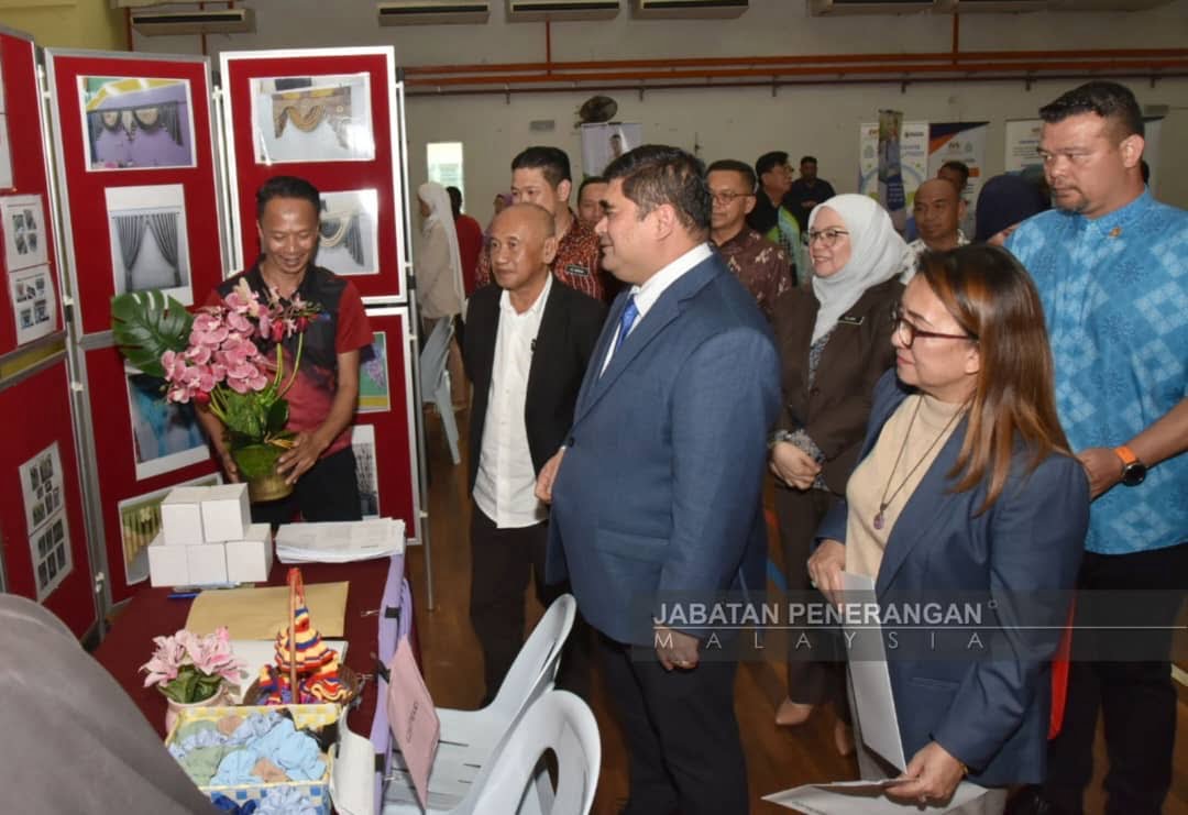 JHEWA santuni 3,631 Wanita