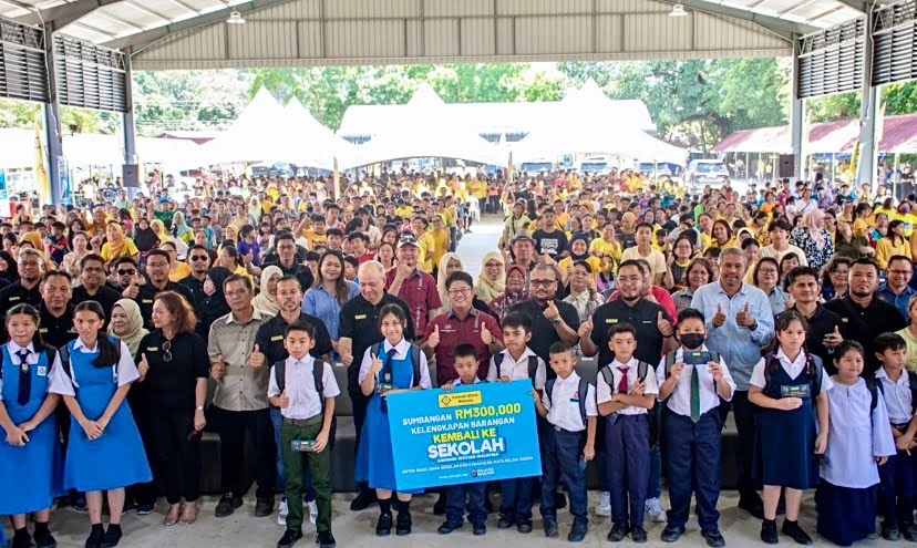 1,000 murid di Kadamaian terima bantuan Kembali Ke Sekolah AIM