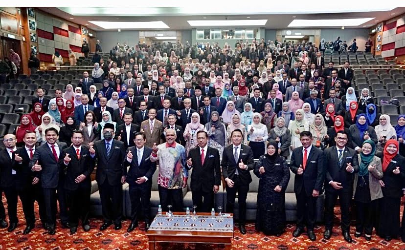 Enam pasukan petugas khas perkasa pendidikan negara