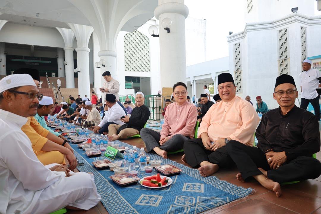 Syarikat korporat, individu dipelawa salur sumbangan Program Amal Berbuka Puasa - Awang Kadin