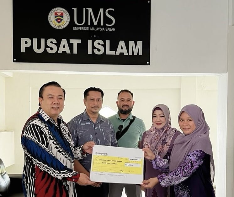 Alumni UMS beri sumbangan bantu aktiviti Iftar di UMS