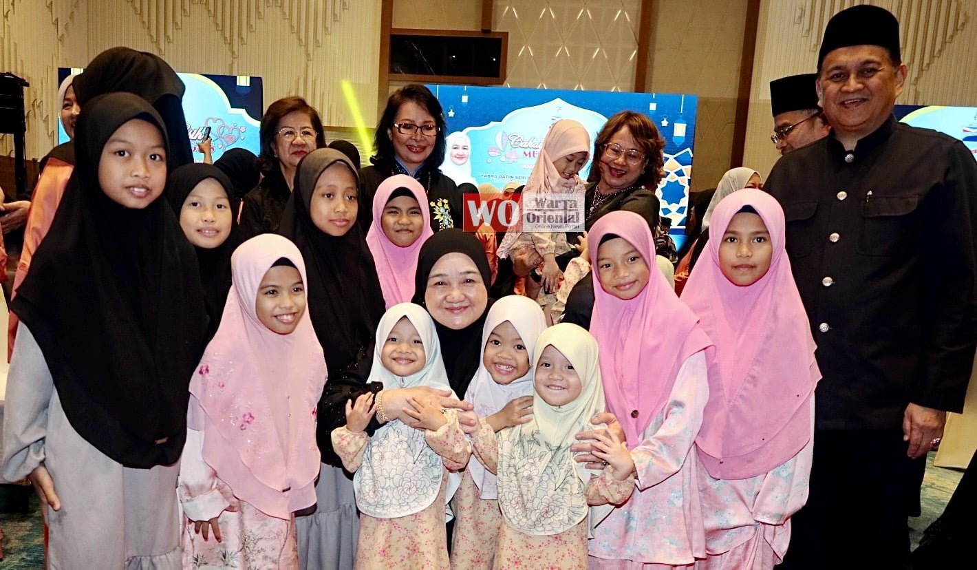 MUTIARA GRS beri sumbangan kepada anak yatim