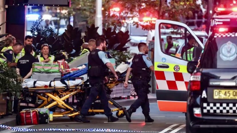 Lima terbunuh serangan di pusat beli-belah Australia