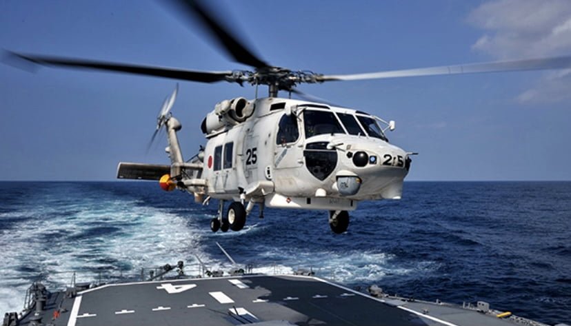 Tujuh hilang, dua helikopter tentera Jepun terhempas