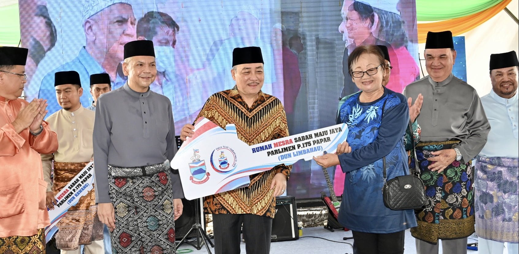 Hajiji hadir Majlis Aidilfitri Parlimen Papar, DUN Kawang, saksi 3,000 pemimpin, ahli WARISAN keluar parti
