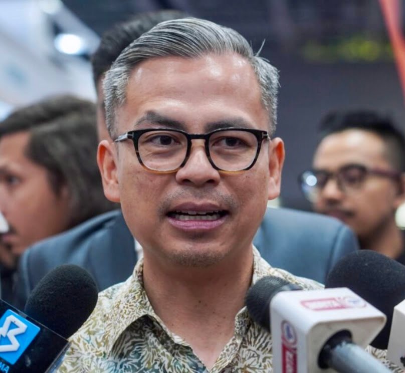 Fahmi nafi royalti petroleum Kelantan, Terengganu masuk ke akaun PKR