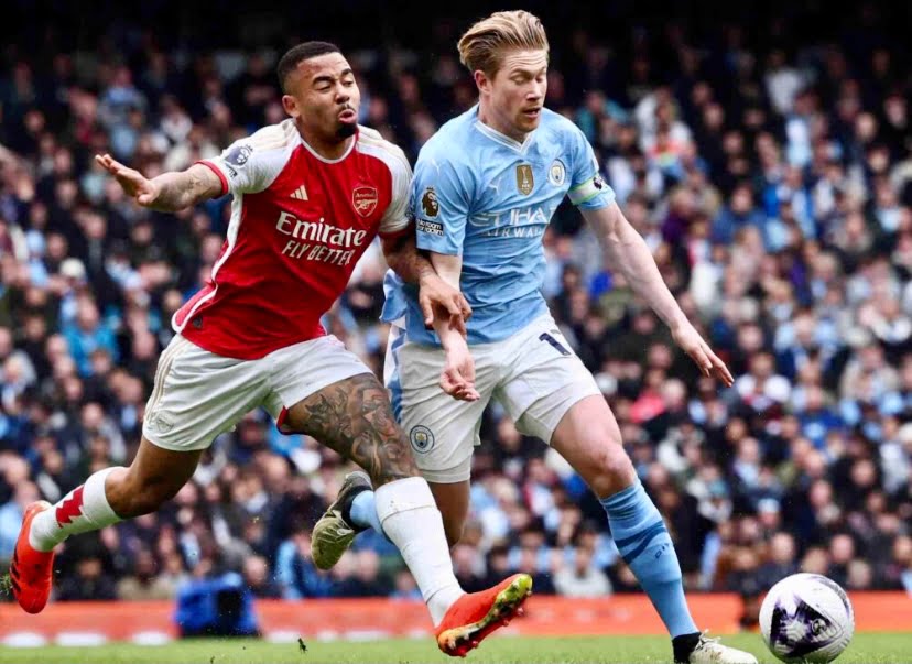 Liverpool pintas Arsenal, City
