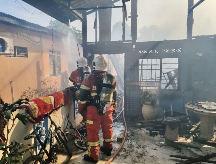 Bomba nafi tiga budak rentung rumah terbakar