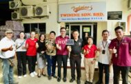 The Government continues to empower local SMEs, SMIs - Phoong
