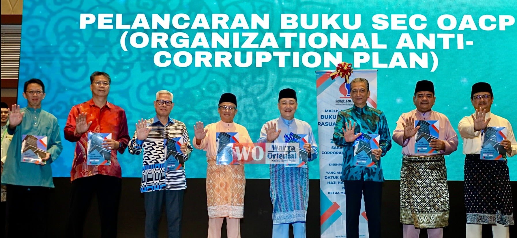 Chief Minister attends SEC Aidilfitri celebration