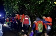 徒步遭遇山洪 3徒步者失蹤3人死