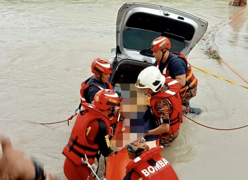 Pemandu wanita maut kereta terjunam ke dalam tali air