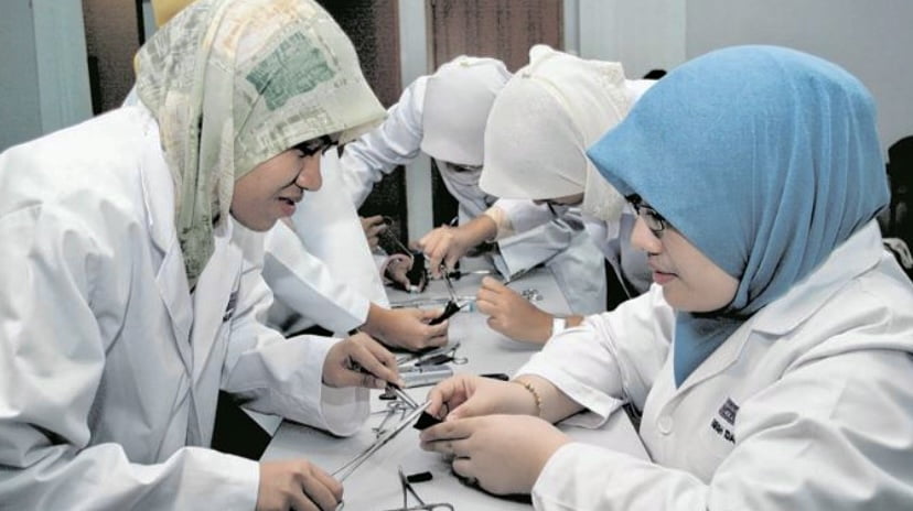 747 pegawai perubatan ditempatkan di semua negeri, atasi bebanan kerja