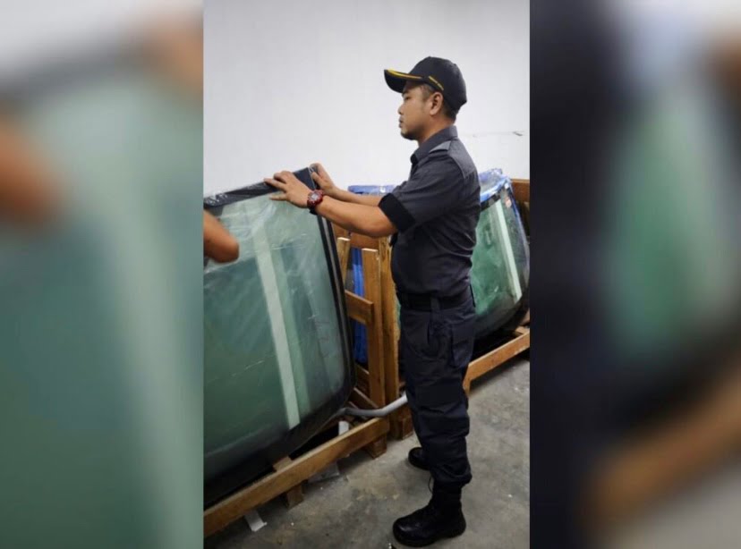 153 keping cermin hadapan kenderaan tiruan disita