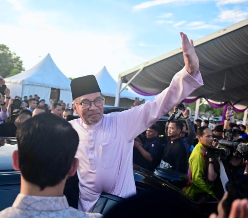 Persekutuan bantu kerajaan negeri realisasi kenaikan gaji penjawat awam
