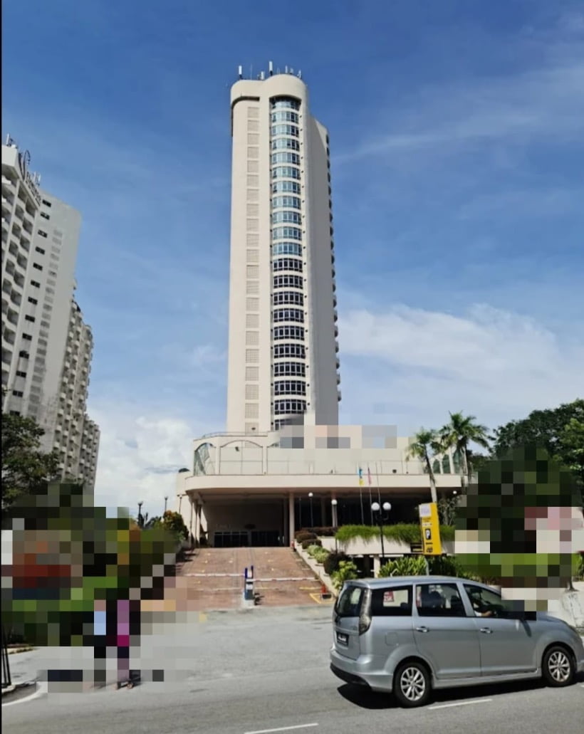 Pelajar IPTS maut jatuh dari tingkat 21 sebuah hotel