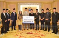 BPMB serah RM1.46 juta zakat perniagaan kepada MUIS