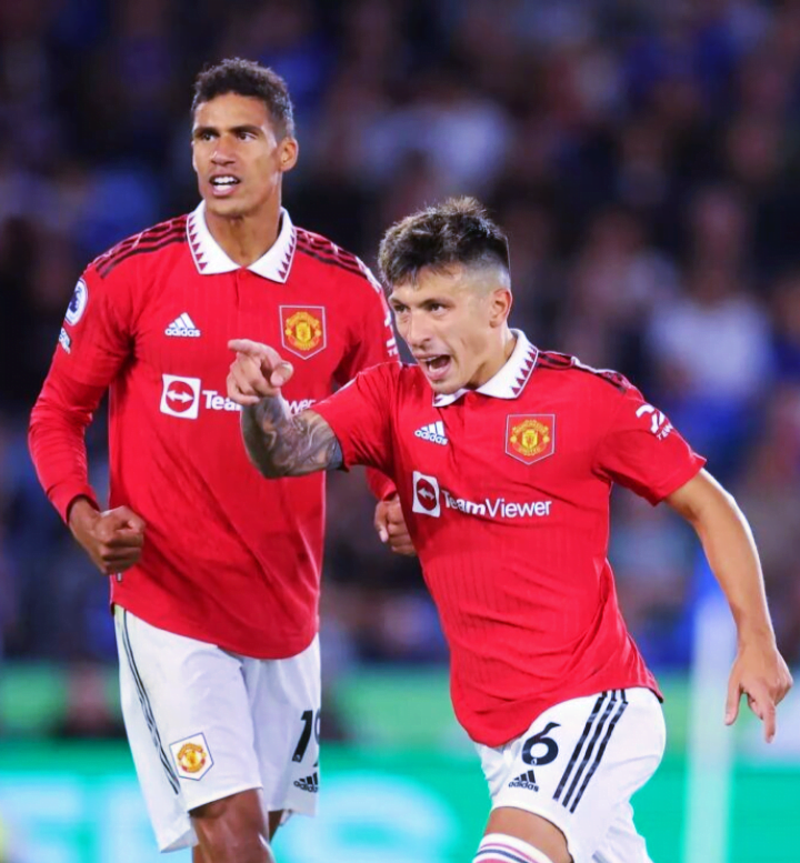 United lepaskan lapan pemain