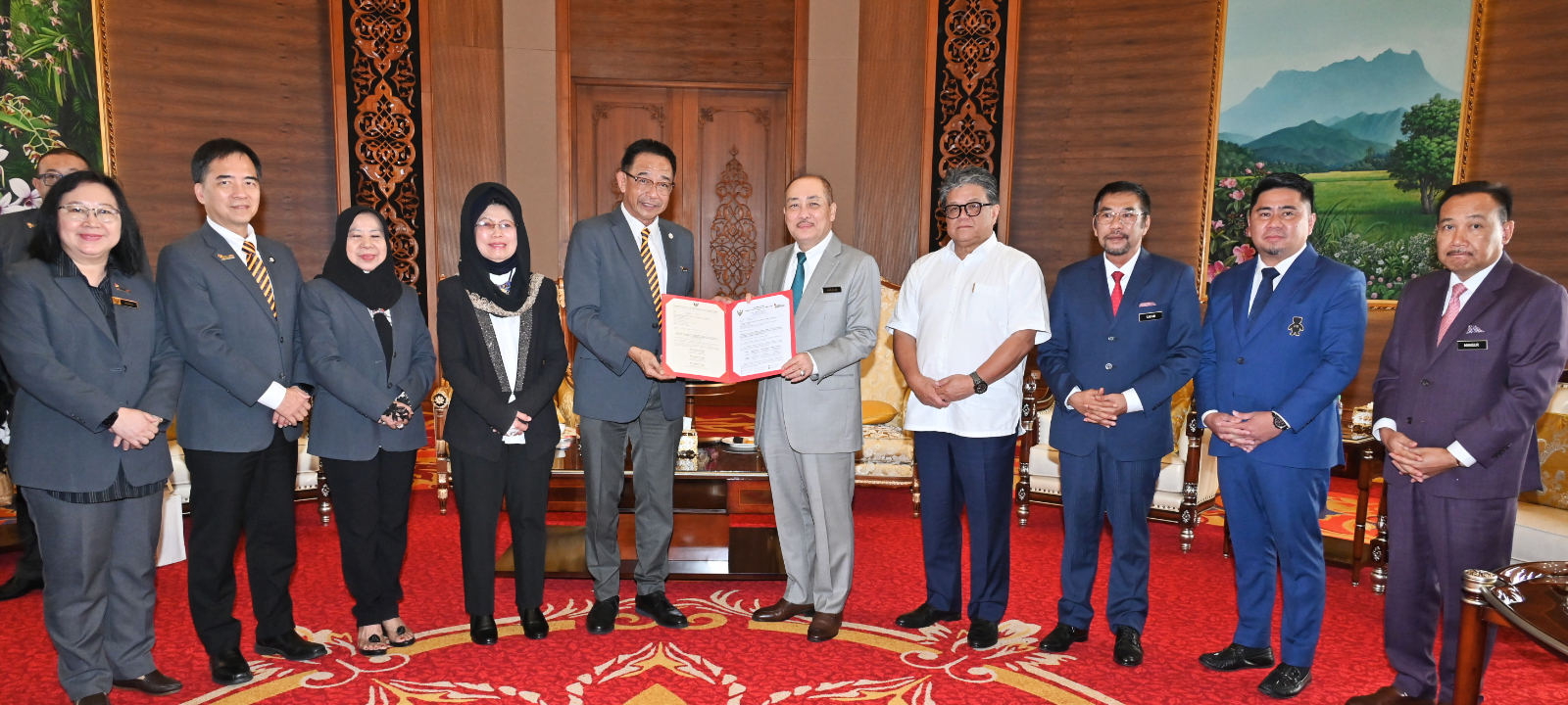 Hajiji terima kunjungan JK Induk SUKMA Sarawak