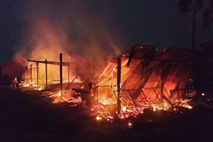 Blok bangunan sekolah musnah terbakar di Tawau