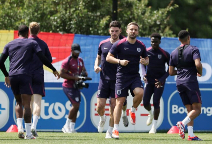 Shaw sedia mantapkan pertahanan England