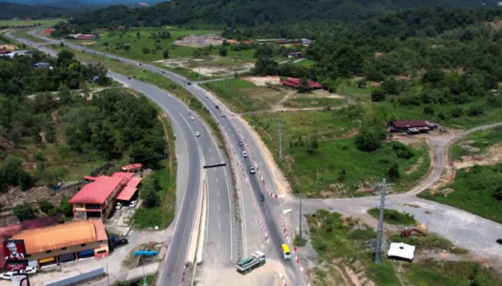 Pelaksanaan Lebuhraya Pan Borneo Sabah dan Sarawak berbeza-Shahelmey