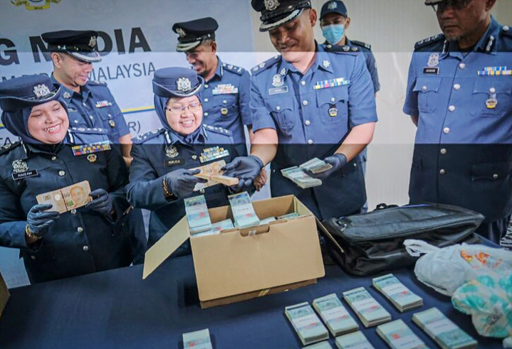 Lelaki warga asing cuba bawa keluar wang tunai lebih RM600,000 ditahan