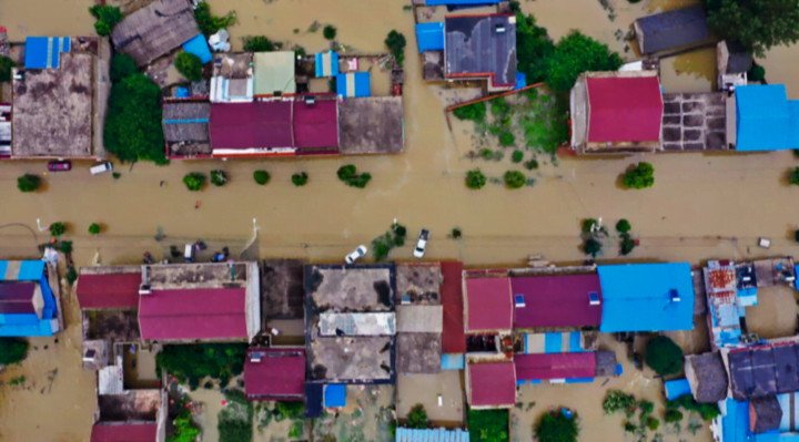Banjir: 800,000 penduduk timur China terjejas