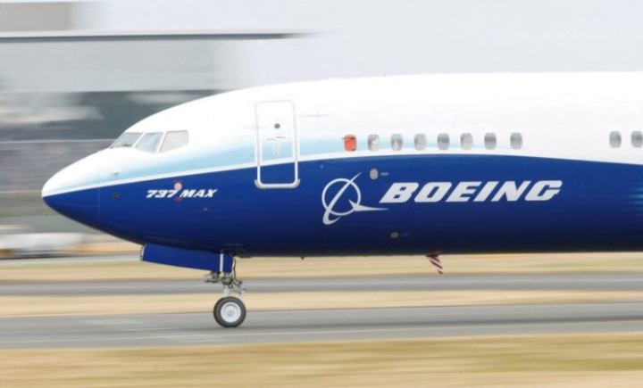 Topeng oksigen penumpang pesawat Boeing 737 disiasat