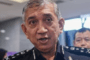 Albertine takut jika tinggal seorang diri