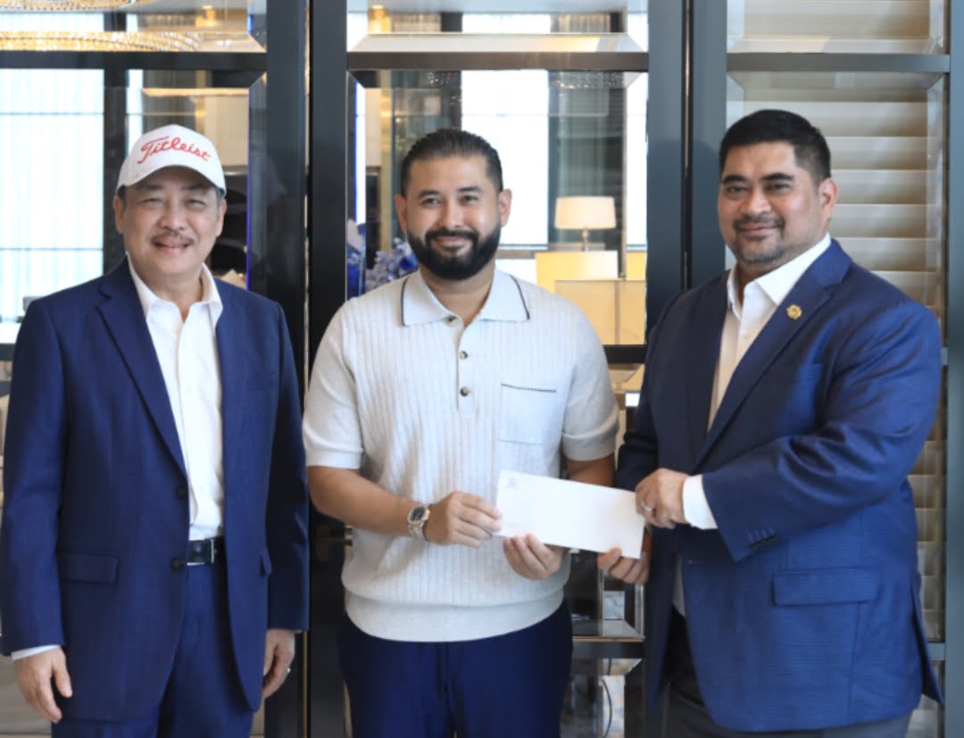 TMJ presents personal contribution to SAFA